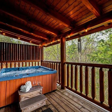 2-Bedroom Cabin With 2 Master Suites, Loft, Half-Bath And Hot Tub In A Serene Resort Setting Sevierville Luaran gambar